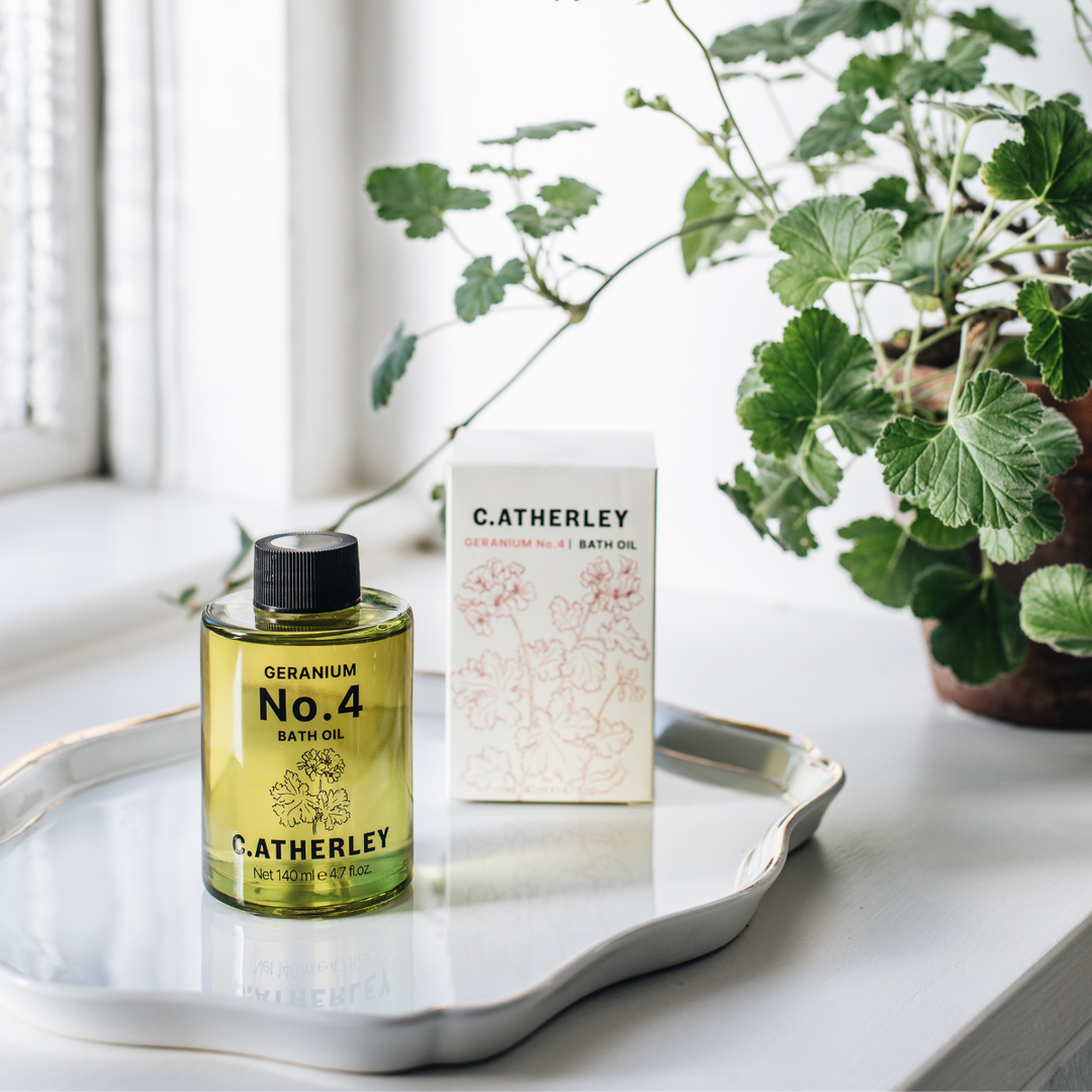 No.4 BATH OIL - 140ML